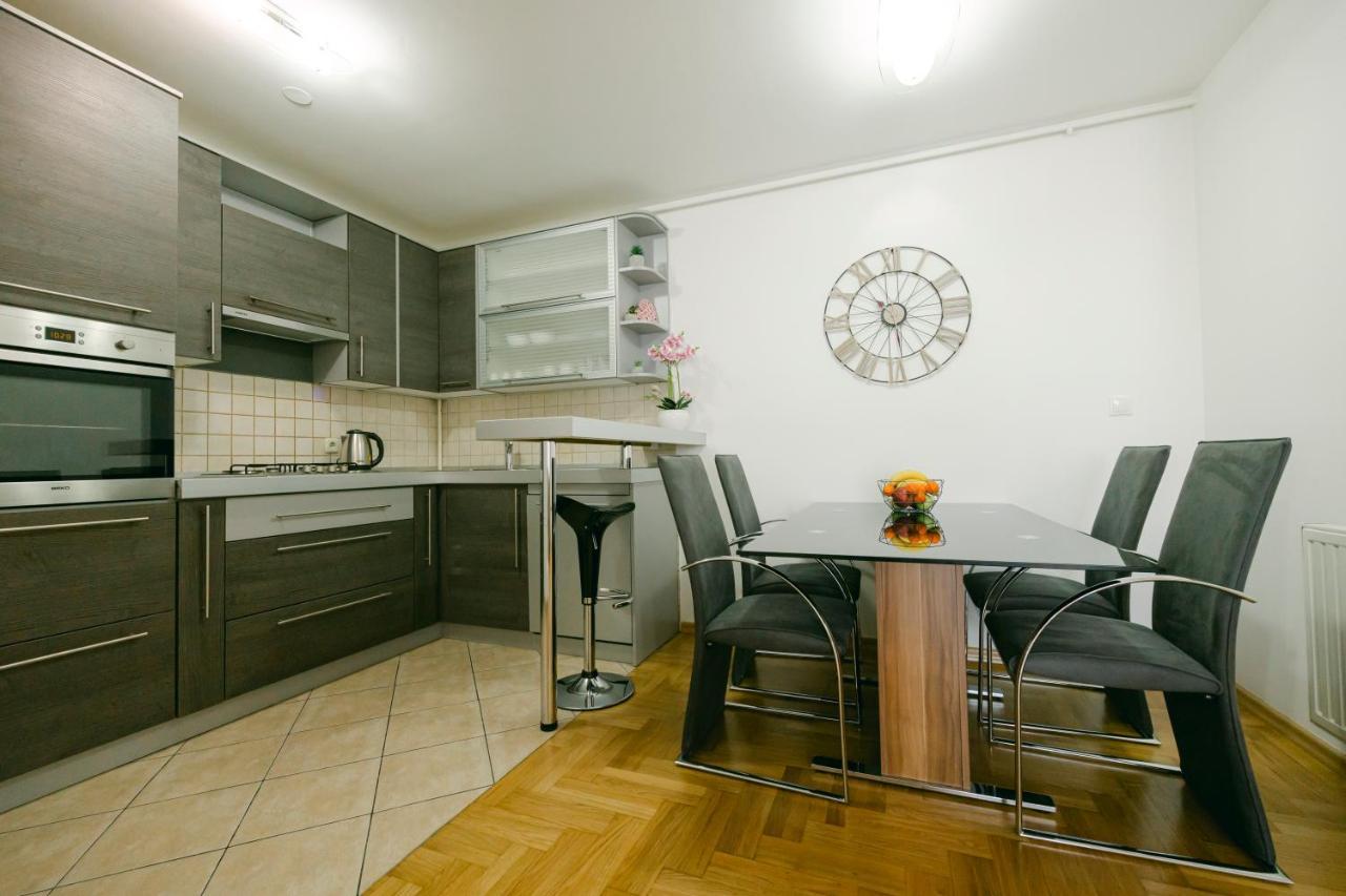 Ladenta Apartman*** Загреб Екстериор снимка